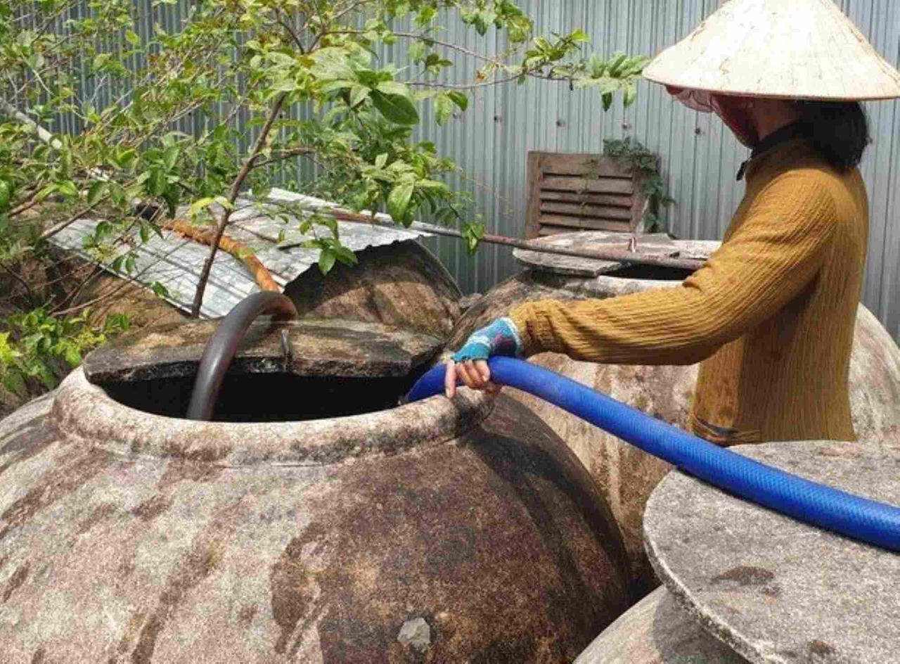 Chủ động tích trữ nước ngọt là giải pháp hiệu quả để vượt qua mùa hạn mặn. (Ảnh minh họa)