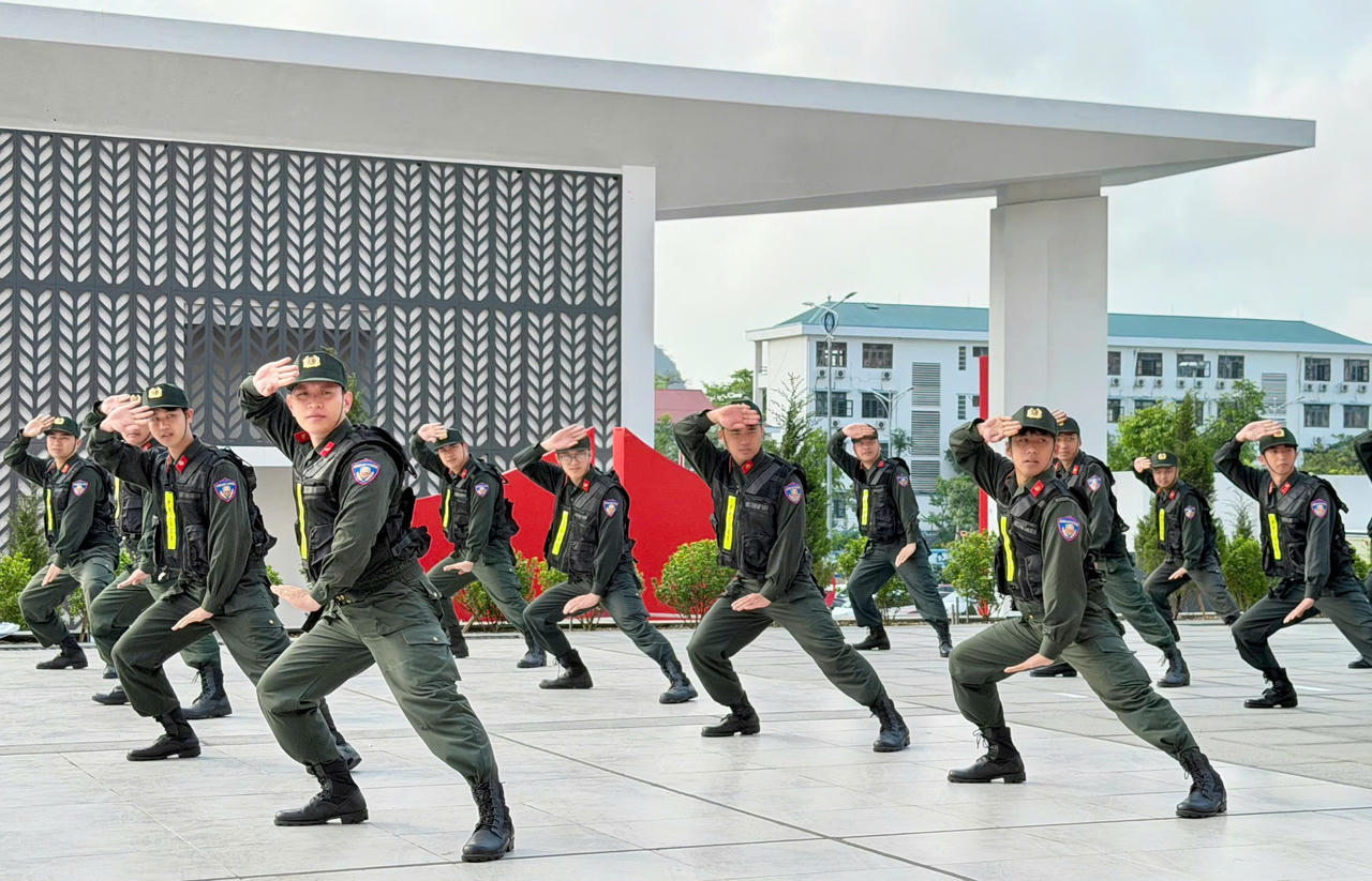 Quảng Ninh: Khai mạc Đại hội khỏe “Vì an ninh Tổ quốc” năm 2026