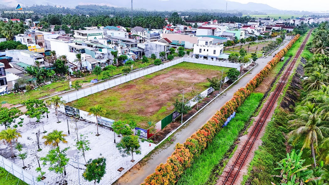 Sổ đỏ trong tay, hạ tầng hoàn thiện, Phúc Gia Tân là lời cam kết điểm 10 cho uy tín, niềm tin khách hàng. (Ảnh: ĐXMT).