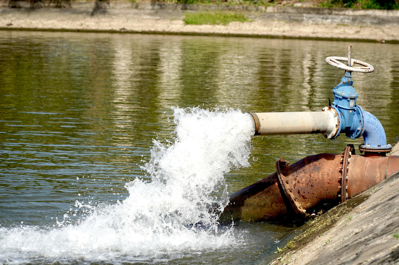 Hệ thống công trình thủy lợi được vận hành linh hoạt. (Ảnh minh hoạ: Kim Ngân)