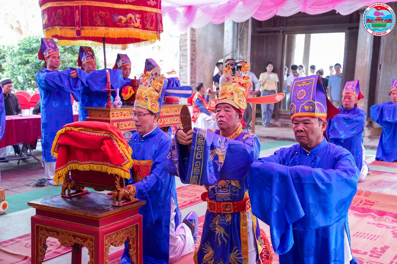 Rộn ràng lễ hội truyền thống Đình So xứ Đoài