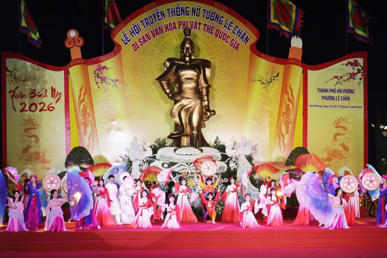 Tiết mục múa được dàn dựng công phu, giàu cảm xúc, khắc họa tinh thần lịch sử và văn hóa dân tộc.