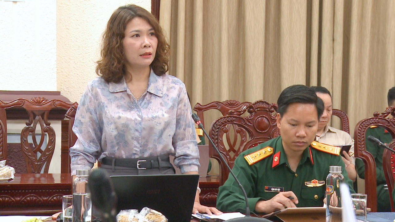 Đại diện Bộ Nông nghiệp và Môi trường phát biểu tại cuộc họp.