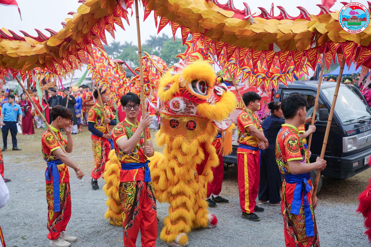 Rộn ràng lễ hội truyền thống Đình So xứ Đoài