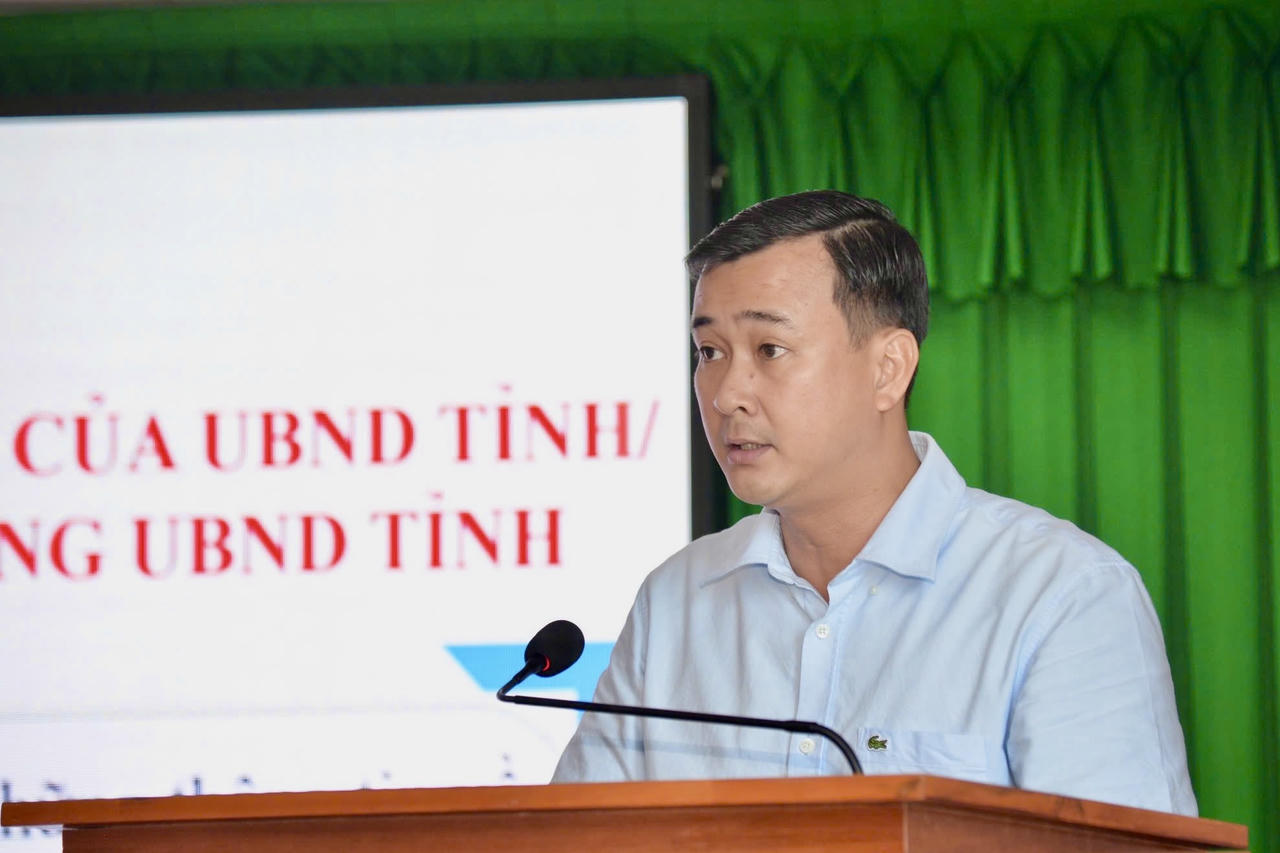 Ông Nguyễn Phi Đa - Chánh Văn phòng UBND tỉnh thông tin về tình hình kinh tế - xã hội tỉnh Đồng Tháp trong quý I năm 2026.