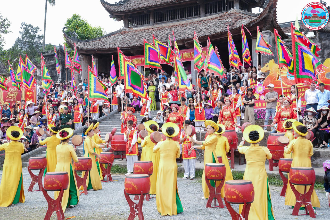 Rộn ràng lễ hội truyền thống Đình So xứ Đoài