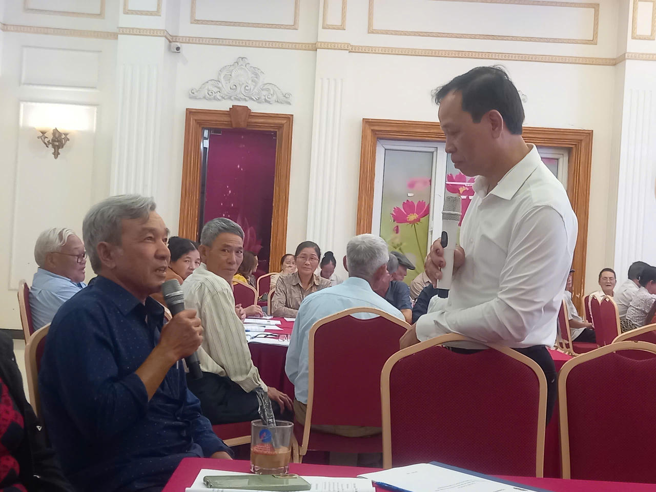 Để &nbsp;buổi tập huấn có chất lượng, giảng viên đã chia các đại biểu thành các nhóm nhỏ để chia sẻ, trao đổi về các khó khăn vướng mắc.