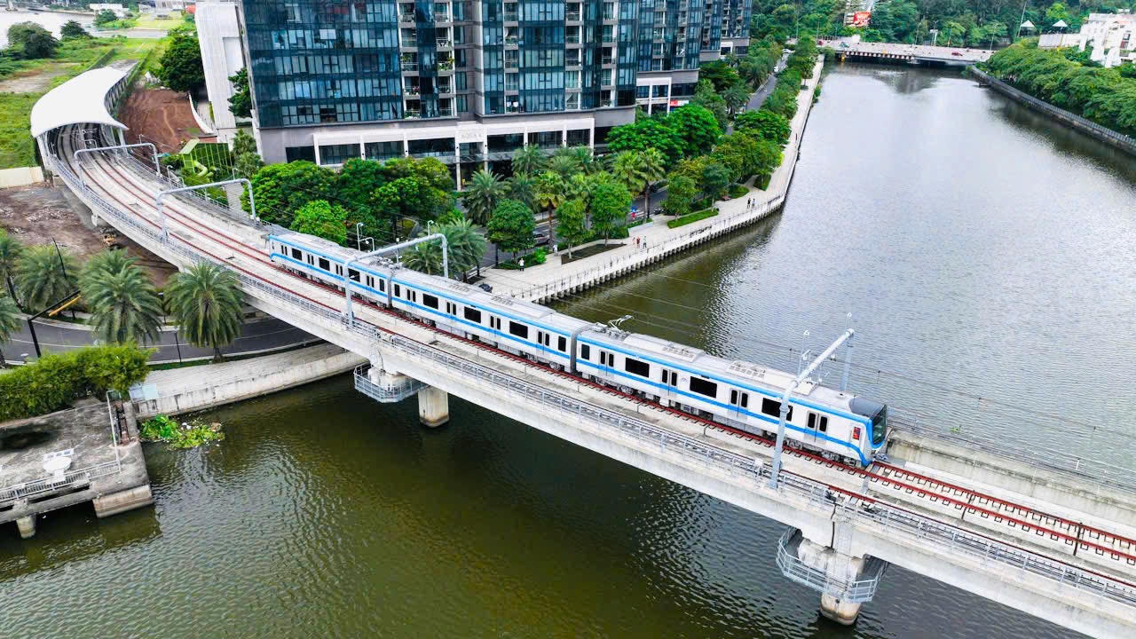 Tuyến metro dài hơn 41km, từ Tân Vạn đến trung tâm hành chính tỉnh Đồng Nai.