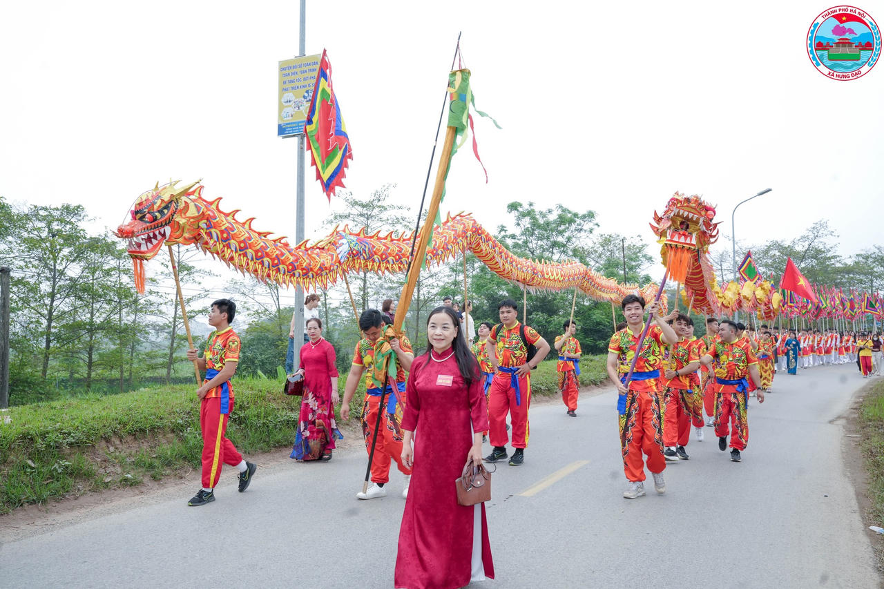 Rộn ràng lễ hội truyền thống Đình So xứ Đoài