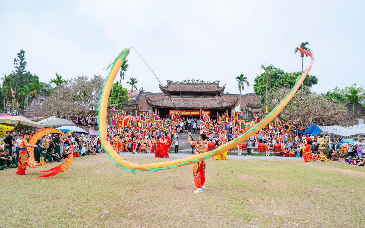 Rộn ràng lễ hội truyền thống Đình So xứ Đoài