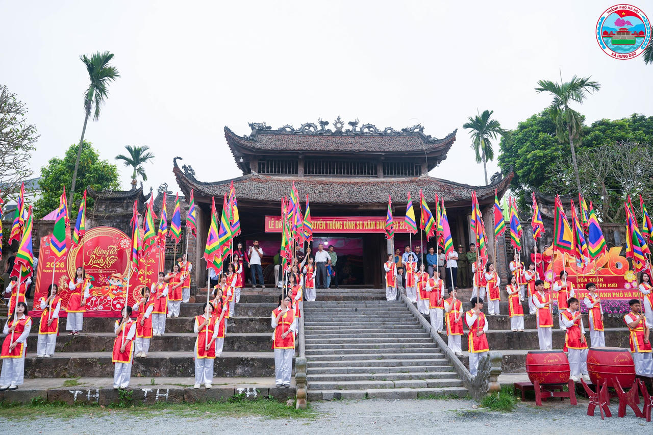 Rộn ràng lễ hội truyền thống Đình So xứ Đoài