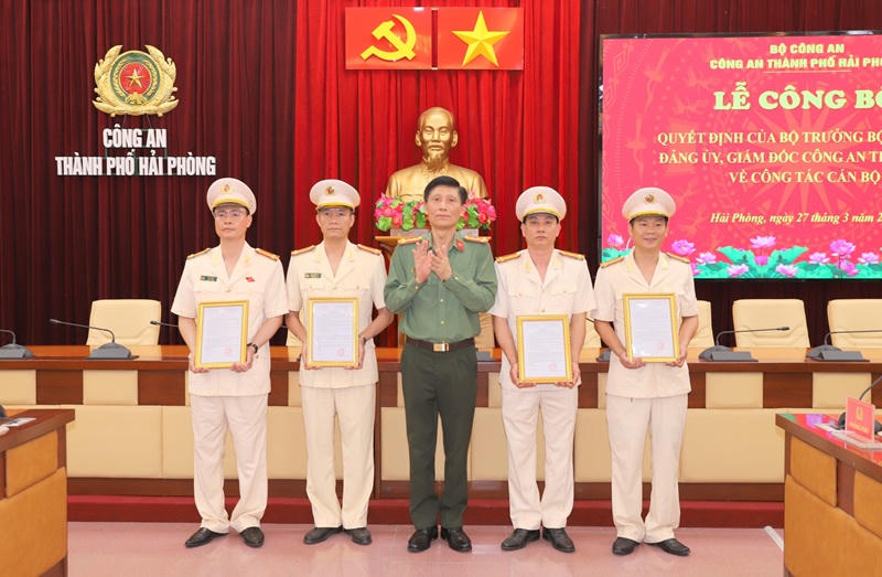 Giải thể 4 Đồn Công an khu công nghiệp tại Hải Phòng