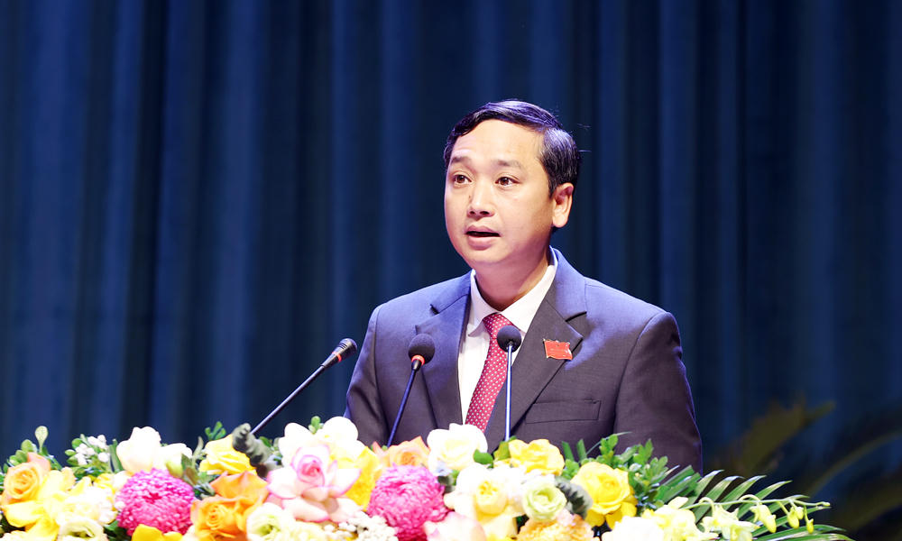 Ông Nguyễn Việt Oanh, Chủ tịch HĐND tỉnh Bắc Ninh phát biểu khai mạc Kỳ họp.