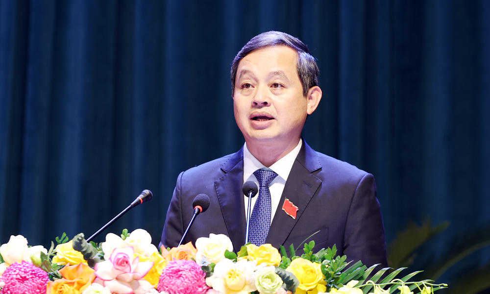 Ông Phạm Hoàng Sơn, Chủ tịch UBND tỉnh Bắc Ninh phát biểu nhận nhiệm vụ.