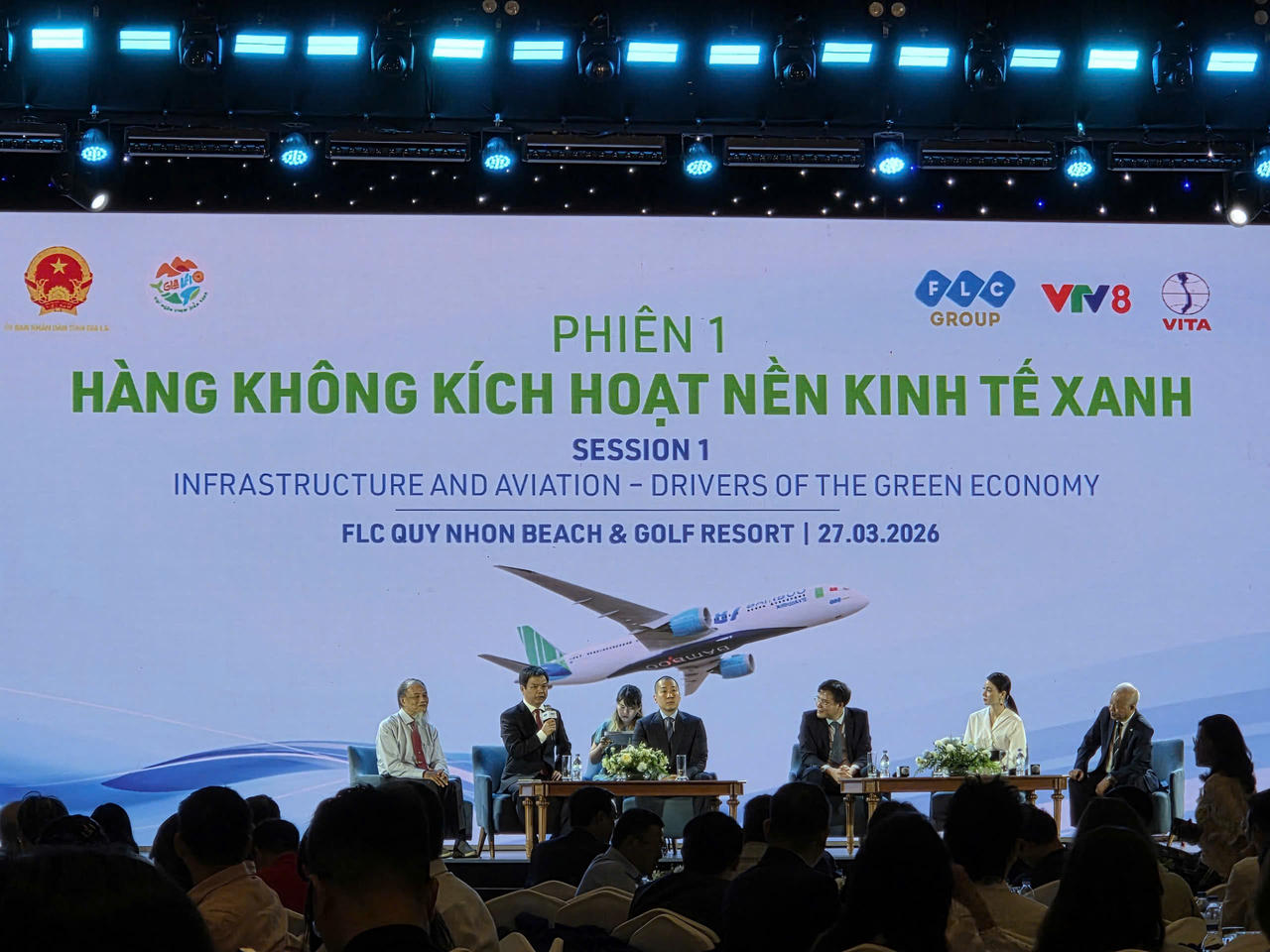 Phiên thảo luận "Hàng không kích hoạt nền kinh tế xanh".