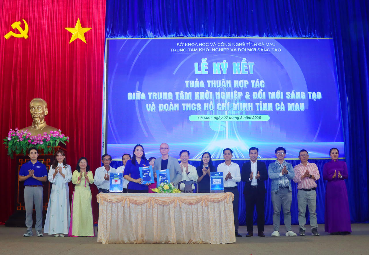 Trung tâm Khởi nghiệp và Đổi mới sáng tạo (CiNEC) ký kết hợp tác với Tỉnh đoàn Cà Mau.