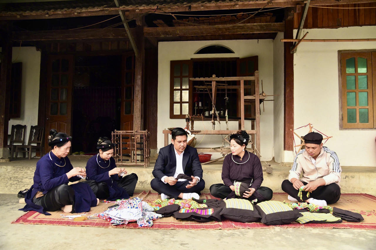 Văn hoá bản địa đang được đầu tư, phát triển.(Ảnh: Thanh Tùng)