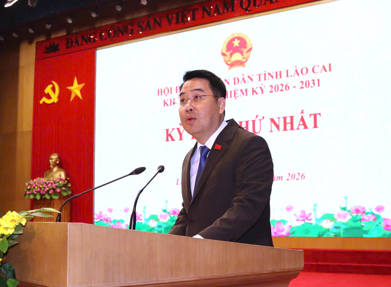 Ông Nguyễn Tuấn Anh - Chủ tịch UBND tỉnh Lào Cai phát biểu nhận nhiệm vụ.