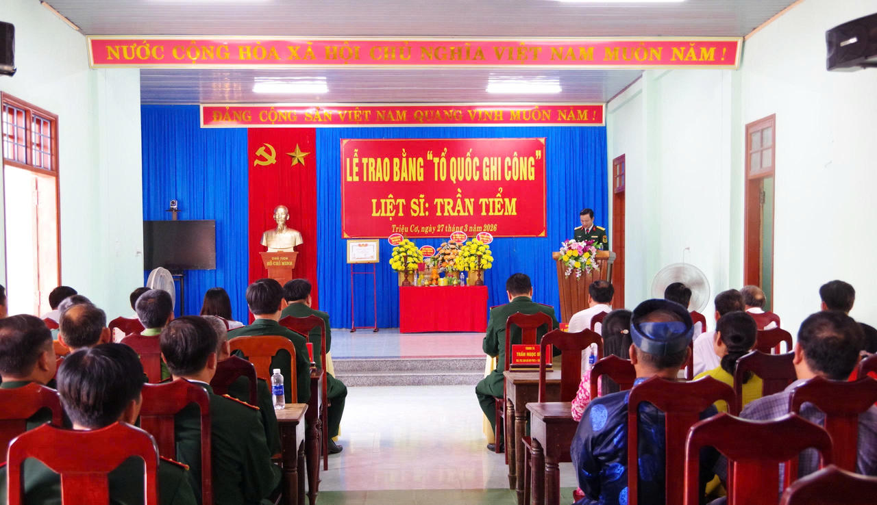 Quang cảnh buổi lễ.