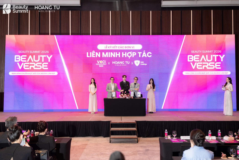 Li&ecirc;n đo&agrave;n Thương mại v&agrave; C&ocirc;ng nghiệp Việt Nam (VCCI) ch&iacute;nh thức đồng h&agrave;nh truyền th&ocirc;ng c&ugrave;ng Beauty Summit 2026.
