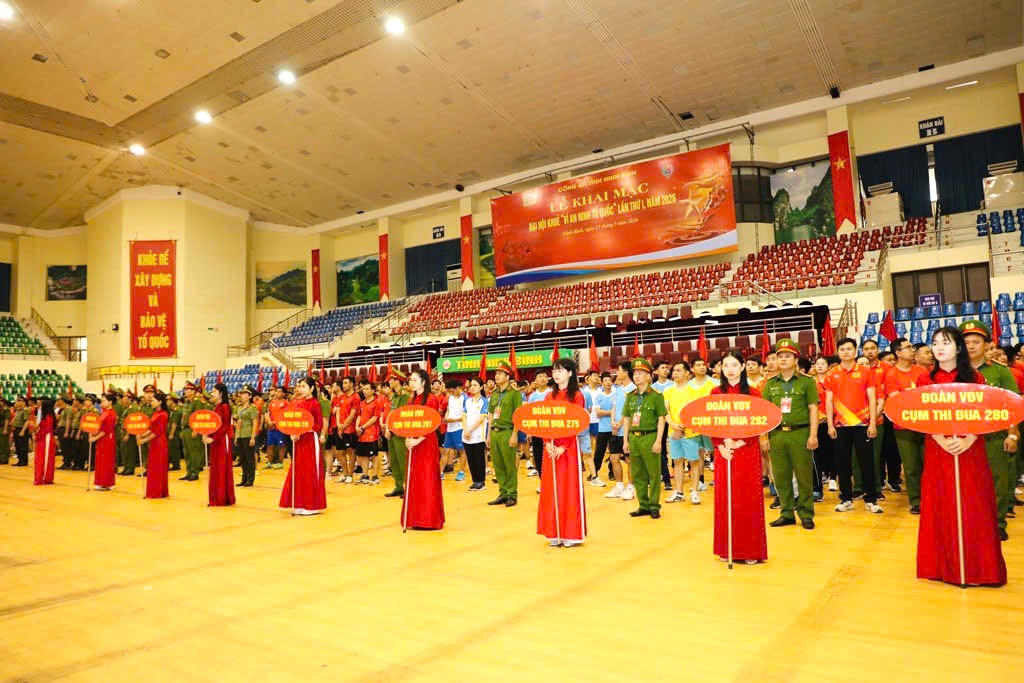 Ninh Bình khai mạc đại hội khỏe "Vì an ninh Tổ quốc" năm 2026