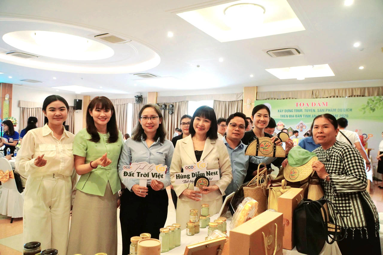 Chung sức xây dựng tour, tuyến, phát huy lợi thế du lịch An Giang 