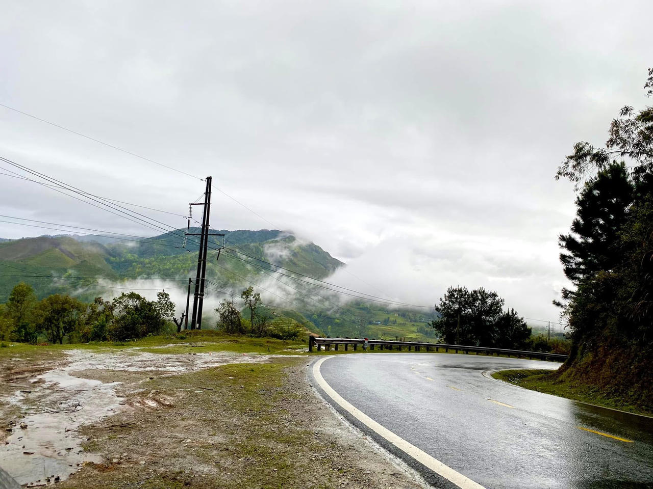 Đèo Mã Phục - Cao Bằng. (Ảnh: Lê Hanh)