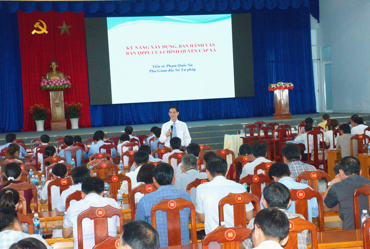 Quang cảnh Hội nghị tập huấn.