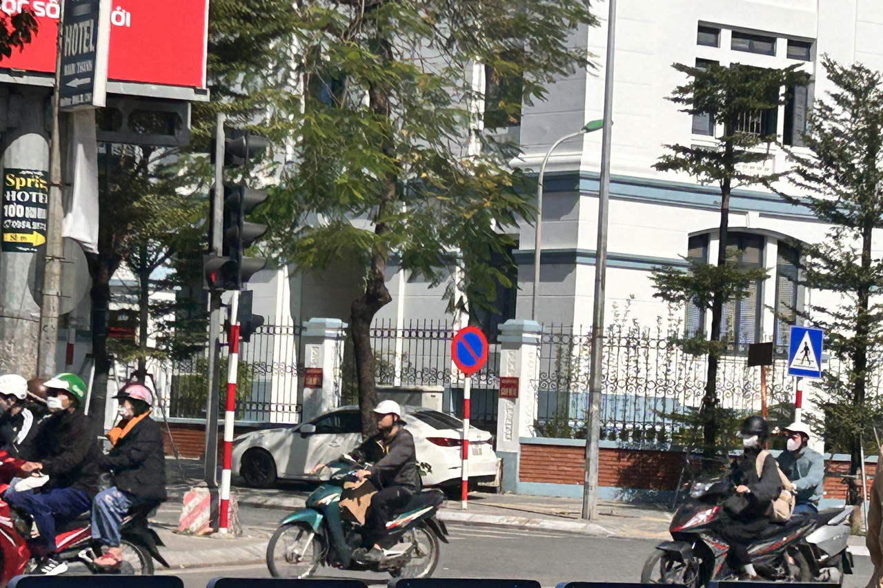 Thời tiết ngày 30/3: Bắc Bộ nơi mưa dông, nơi nắng nóng