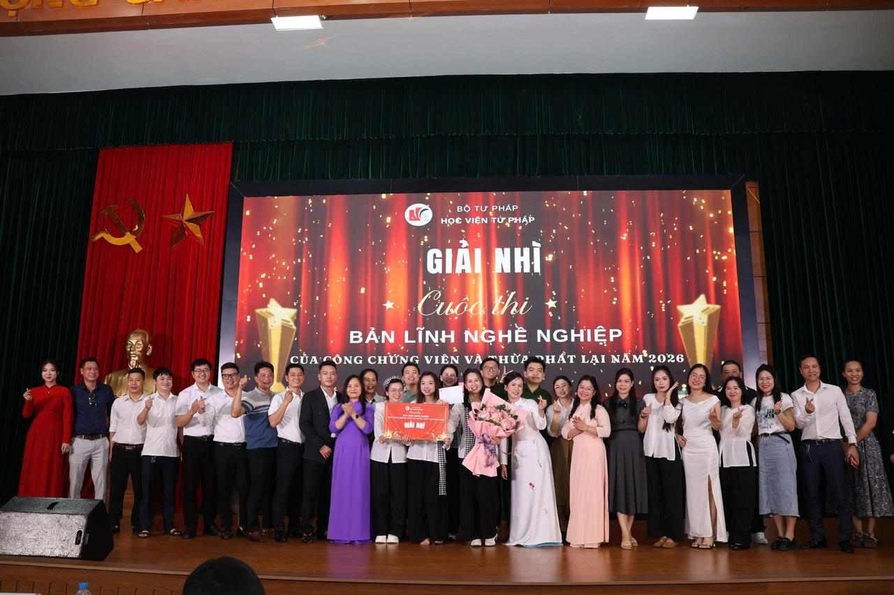 Nâng cao bản lĩnh nghề Công chứng viên và Thừa phát lại trong kỷ nguyên mới