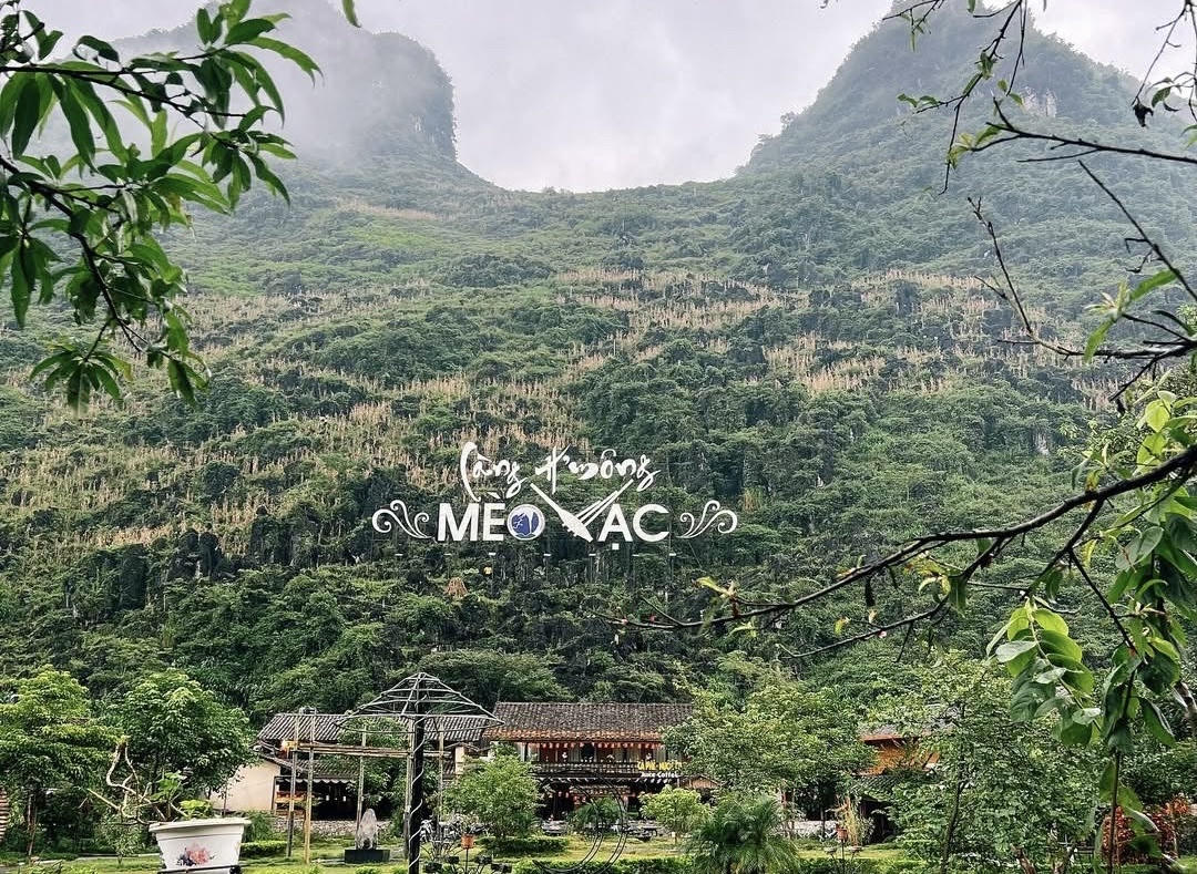 Khu du lịch Làng Hơ Mông - Mèo Vạc. (Ảnh: Lê Hanh)