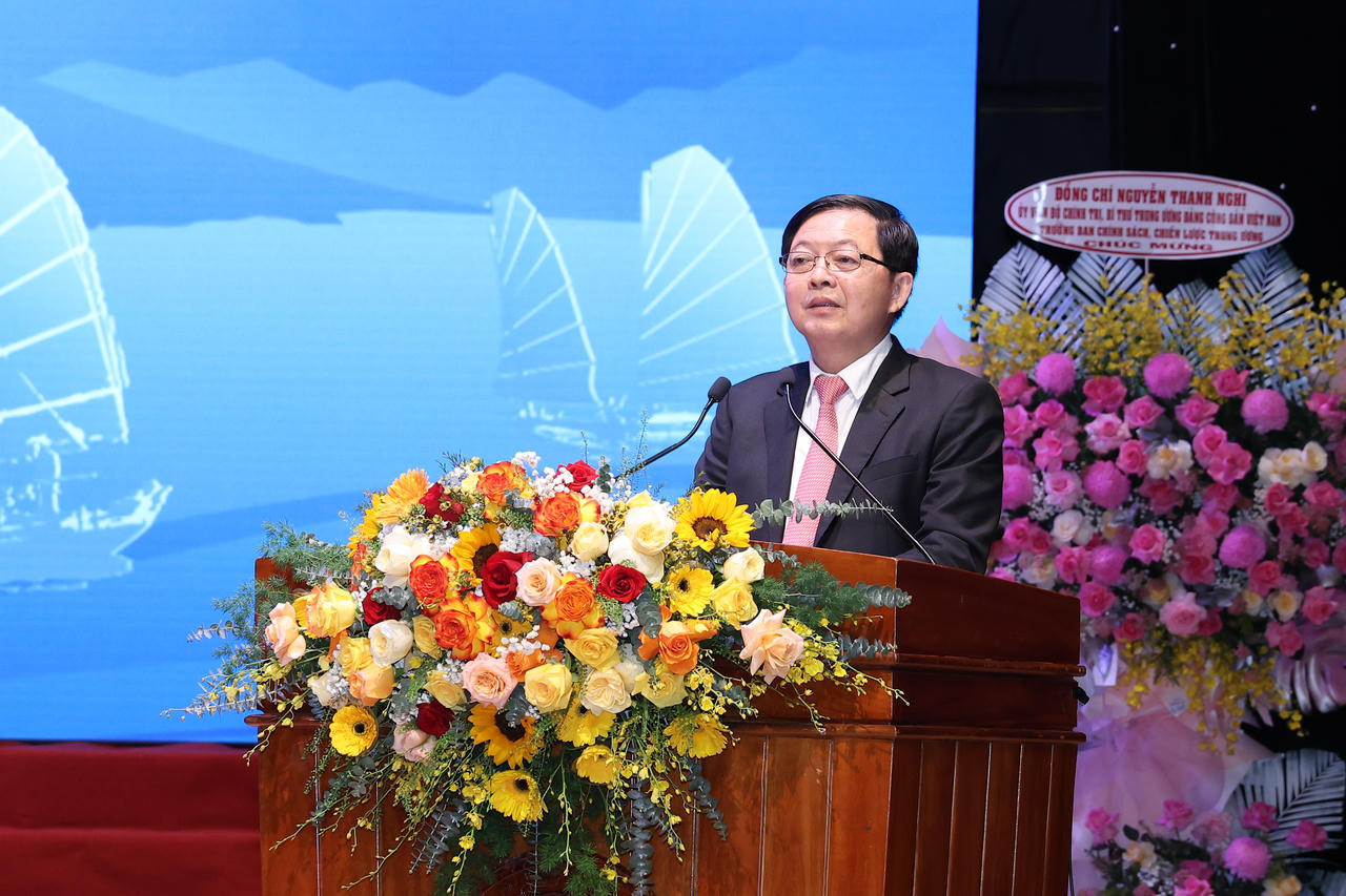 Phó Thủ tướng Chính phủ Hồ Quốc Dũng phát biểu chỉ đạo tại hội nghị.