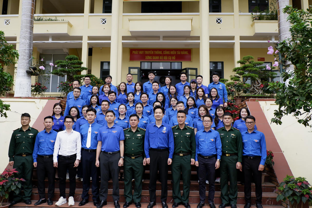 Đoàn Thanh niên Bộ Tư pháp tổ chức Chương trình “Hành trình biên cương Tổ quốc” tại Quảng Ninh