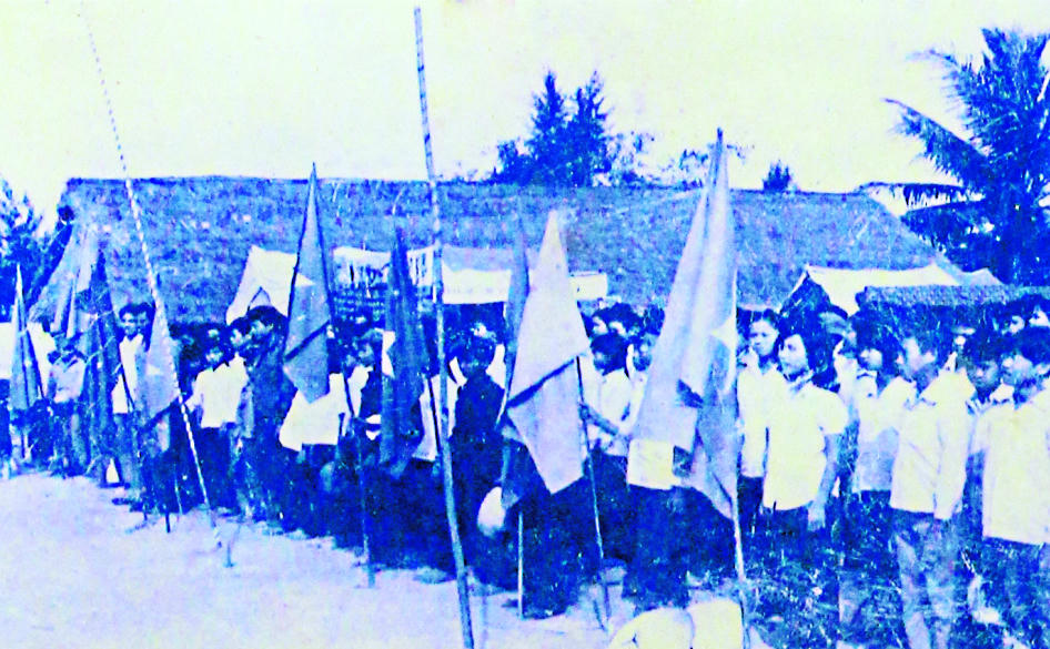 Ngôi trường “sinh ra trong chiến tranh”, lớn lên bằng khát vọng