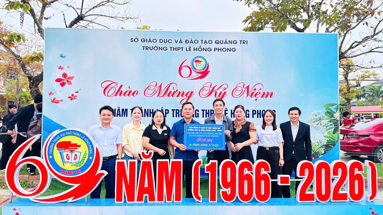 Ngôi trường “sinh ra trong chiến tranh”, lớn lên bằng khát vọng