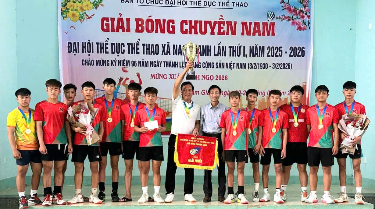 Ngôi trường “sinh ra trong chiến tranh”, lớn lên bằng khát vọng