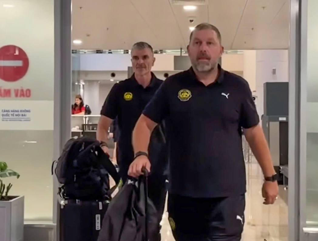 HLV Peter Cklamovski của đội tuyển Malaysia