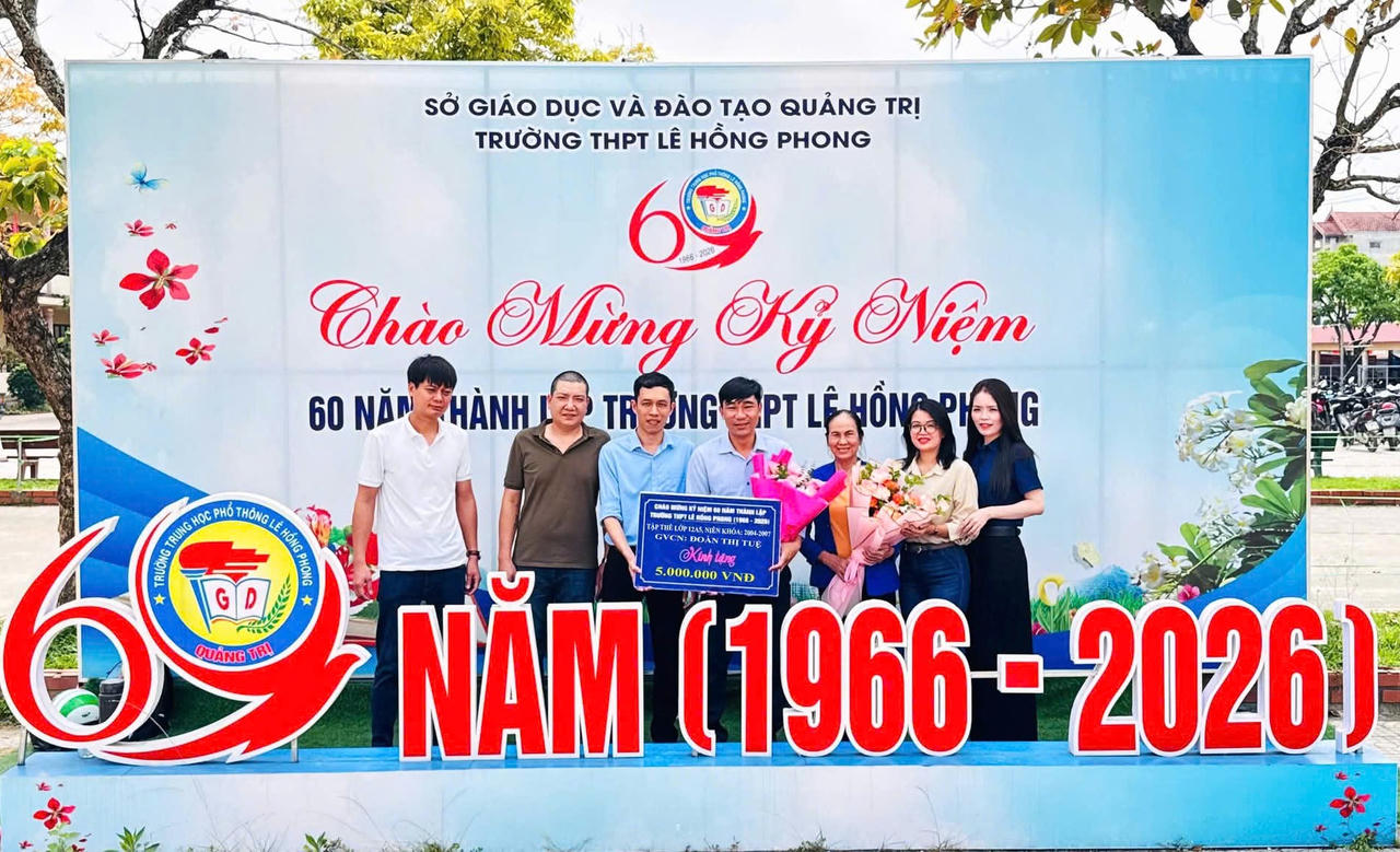 Ngôi trường “sinh ra trong chiến tranh”, lớn lên bằng khát vọng