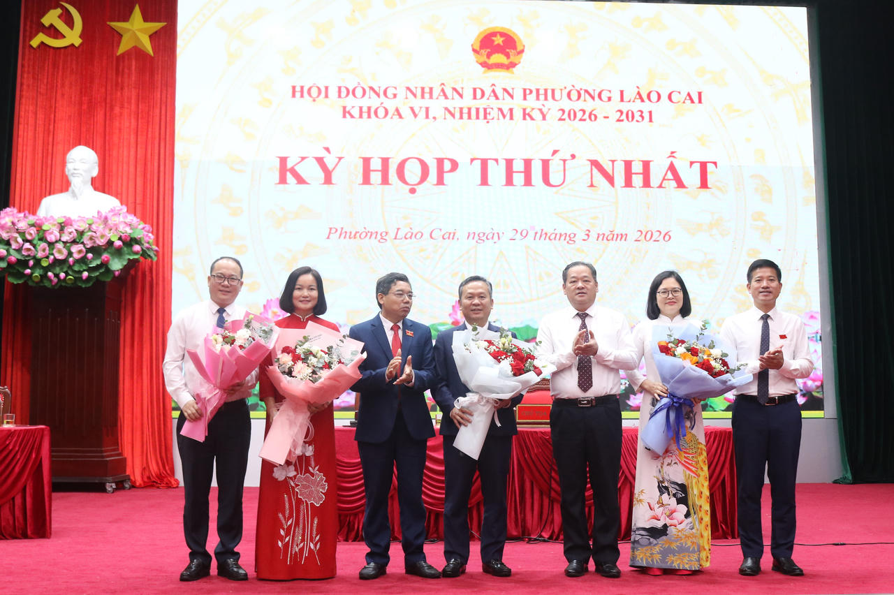 Lãnh đạo HĐND phường Lào Cai khóa VI, nhiệm kỳ 2026 - 2031 ra mắt.
