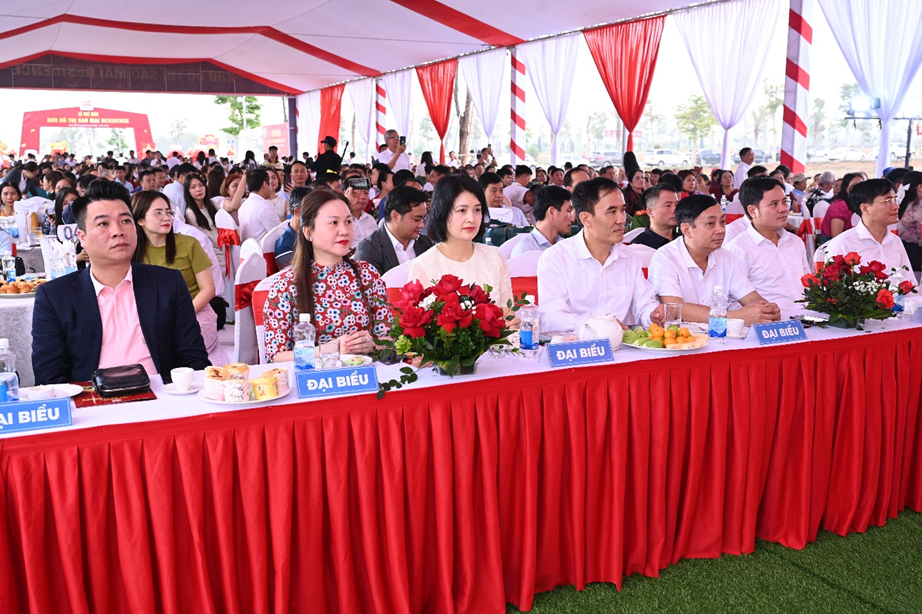 Toàn cảnh sự kiện với sự hiện diện đông đảo của Quý khách mời