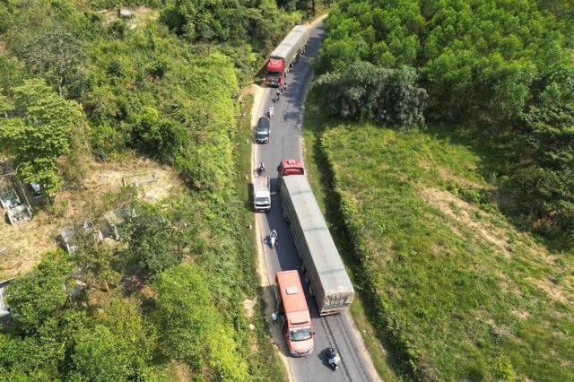 Quốc lộ 49 (Huế): Thí điểm cấm xe đầu kéo vào ban ngày, chỉ cho chạy ban đêm