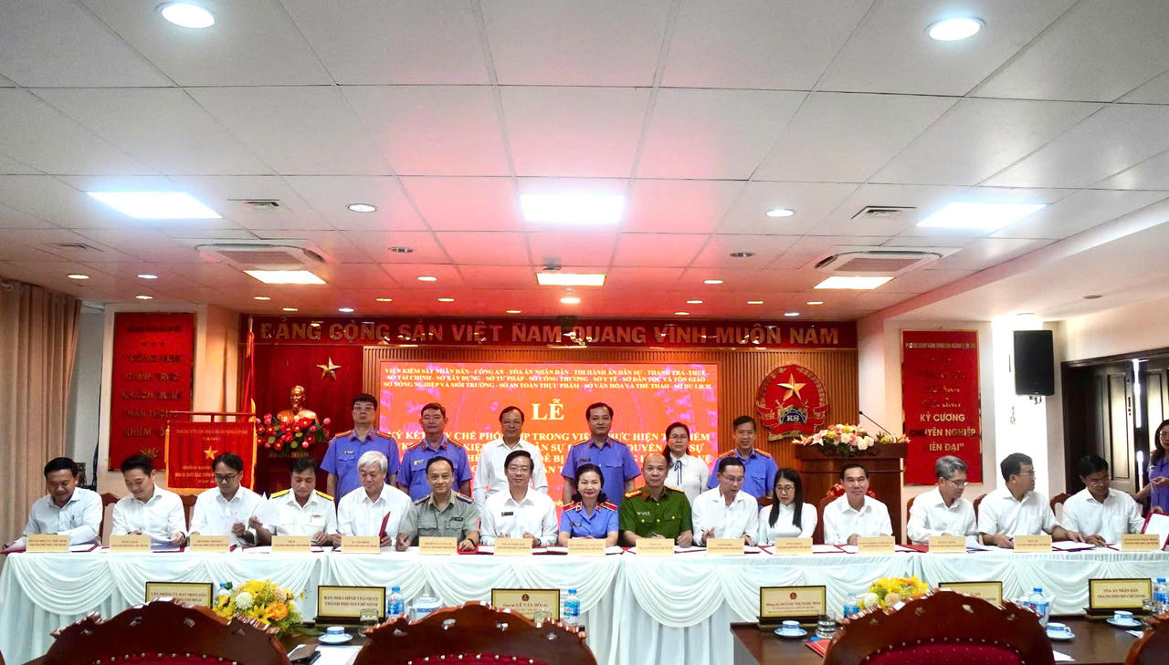 TP. Hồ Chí Minh : Tăng cường phối hợp giữa VKSND, THADS và các cơ quan để bảo vệ nhóm dễ bị tổn thương hoặc bảo vệ lợi ích công