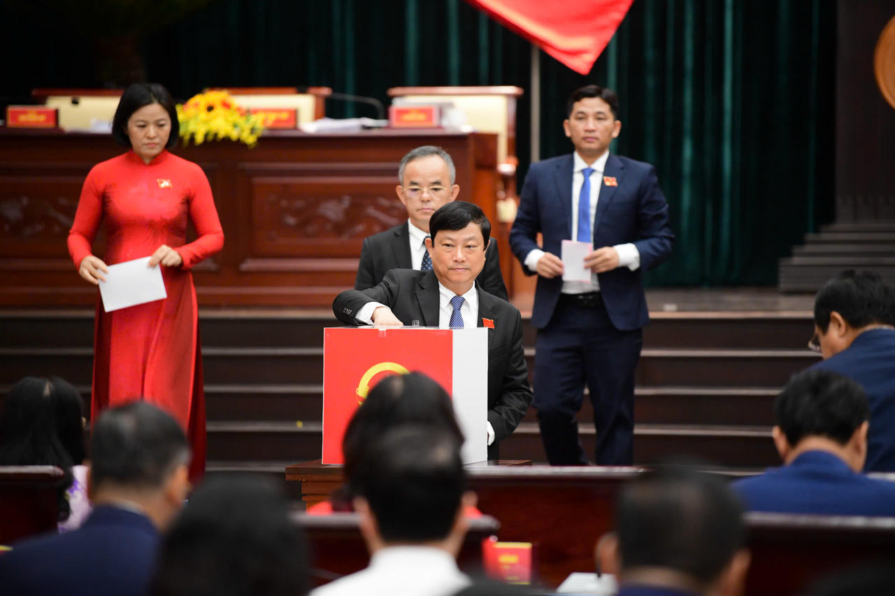 Ông Võ Văn Minh, Ủy viên Trung ương Đảng, Phó Bí thư Thành ủy, Chủ tịch HĐND Thành phố nhiệm kỳ 2021-2026.