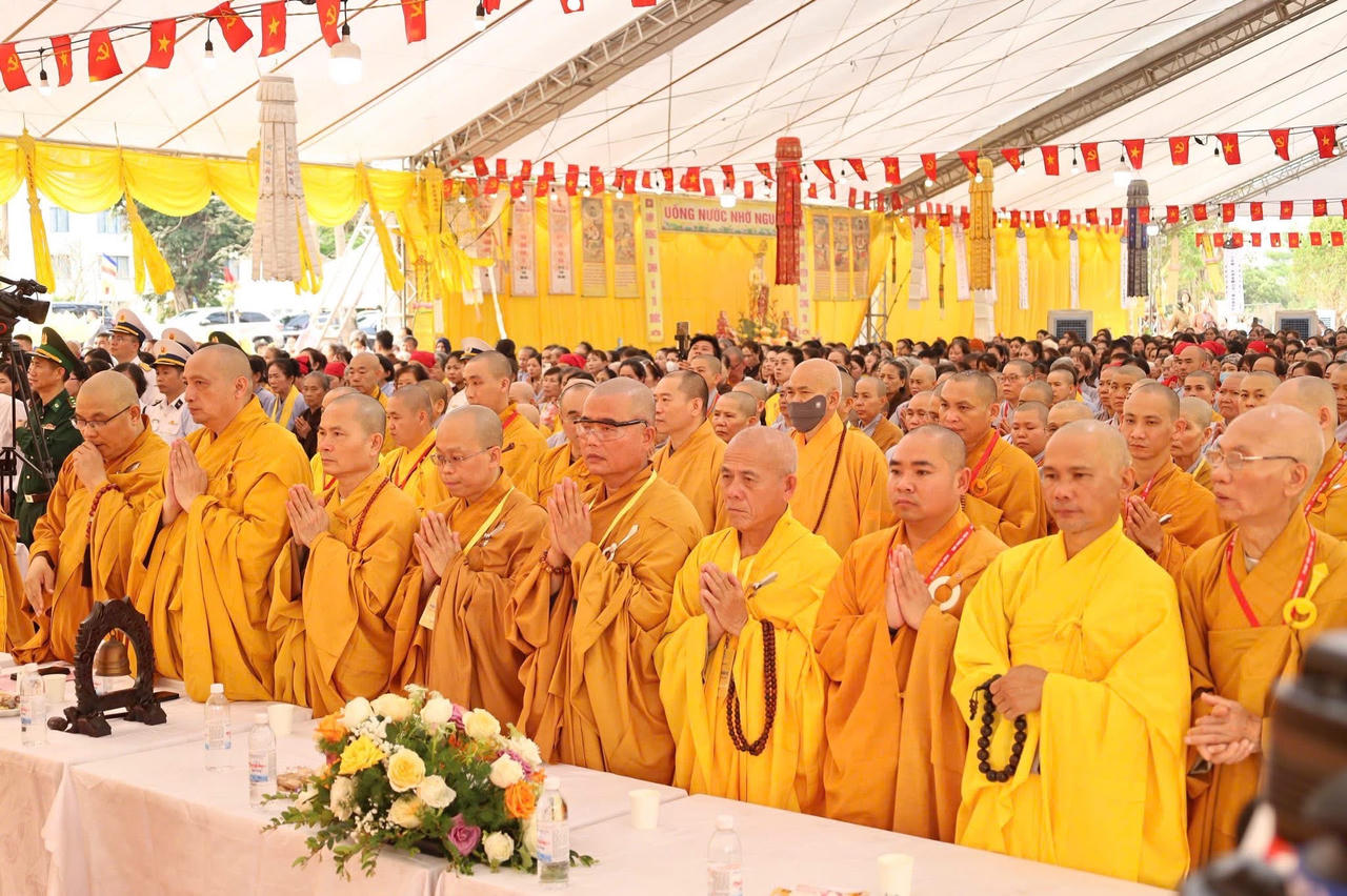 Trang nghiêm Đại lễ cầu siêu tri ân Anh hùng liệt sĩ tại Bến tàu Không số K15