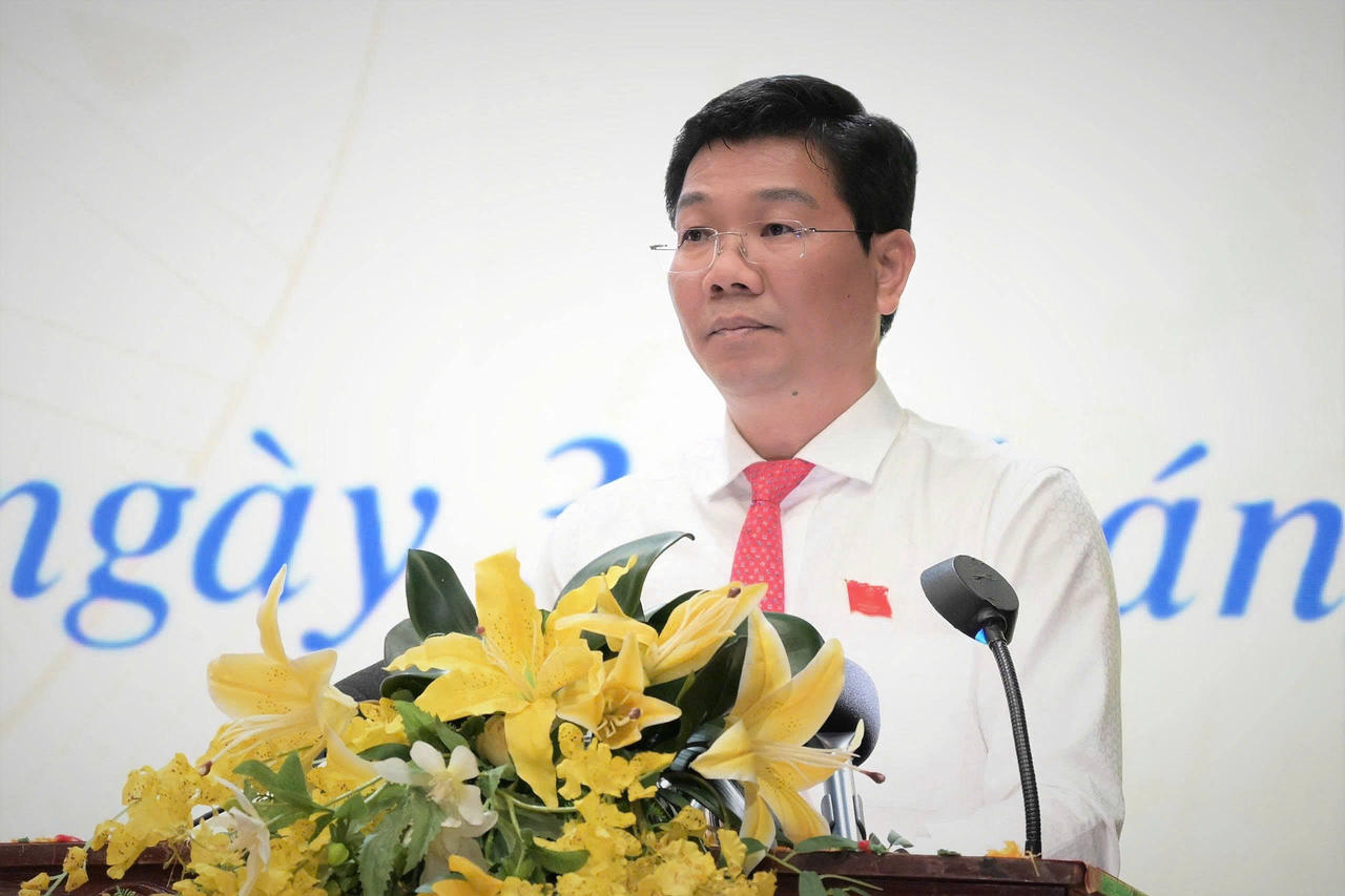 Phó Bí thư Thường trực Tỉnh ủy, Chủ tịch HĐND tỉnh Tây Ninh khóa X Nguyễn Mạnh Hùng tiếp tục được tín nhiệm bầu giữ chức Chủ tịch HĐND tỉnh Tây Ninh khóa XI, nhiệm kỳ 2026-2031