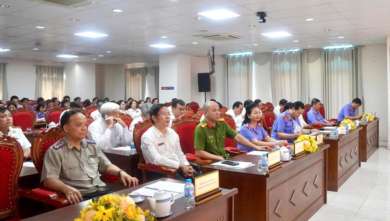 Các đại biểu dự Lễ Ký