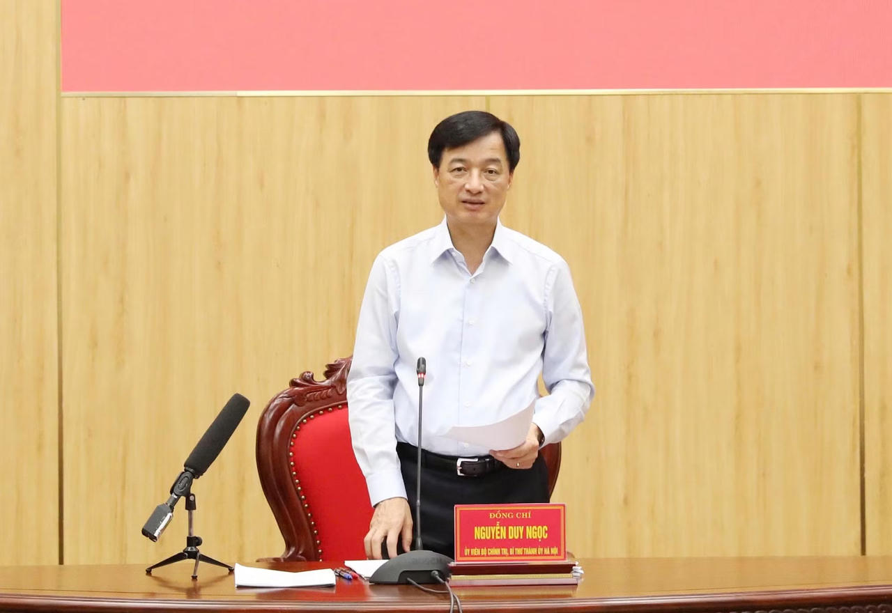 Ông Nguyễn Duy Ngọc, Ủy viên Bộ Chính trị, Bí thư Thành ủy Hà Nội, Trưởng Đoàn kiểm tra, giám sát phát biểu kết luận Hội nghị.