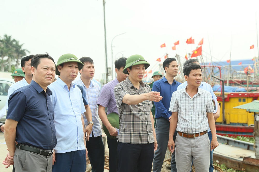 Hưng Yên: Kiểm tra tiến độ công trình đê điều, yêu cầu hoàn thành trước mùa mưa bão 2026