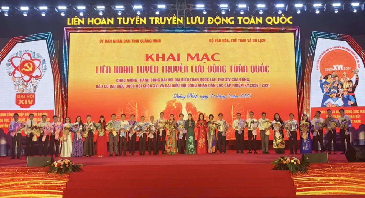 Khai mạc Liên hoan Tuyên truyền lưu động toàn quốc tại Quảng Ninh