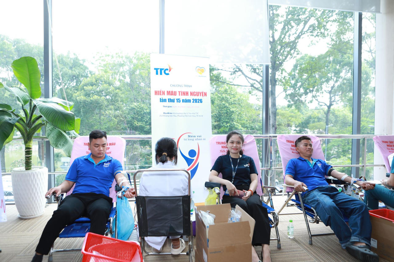 Niềm vui và hạnh phúc khi được làm điều ý nghĩa cho xã hội